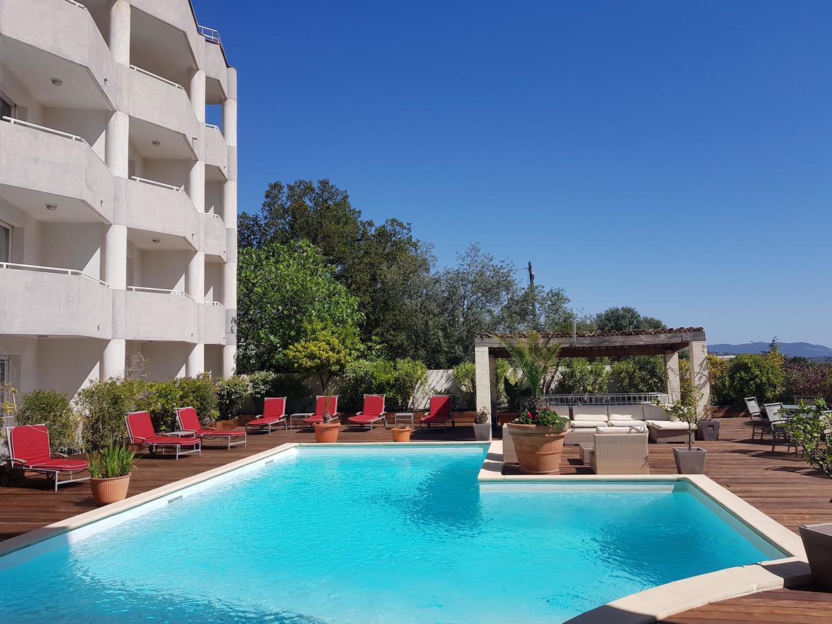 Hotel Le Tilbury Porto-Vecchio  Exteriör bild