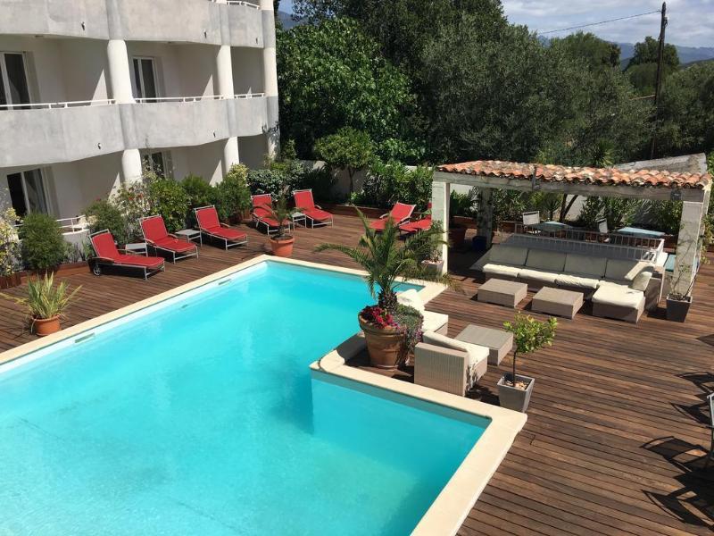 Hotel Le Tilbury Porto-Vecchio  Exteriör bild